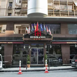 3* Отель Hermanos